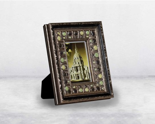 Aleli Photo Frame