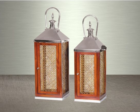 Bamboo knitted wooden lanterns in stainless steel and clear glass. 1 large 2 small