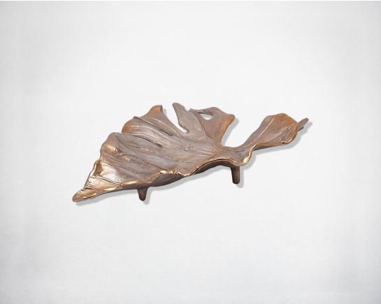 Transform your space with our premium quality decorative leaves small